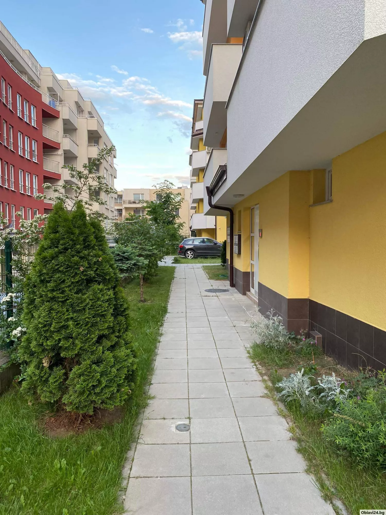 Продавам тристаен апартамент гр.София кв.Манастирски ливади-запад - obiavi24.bg