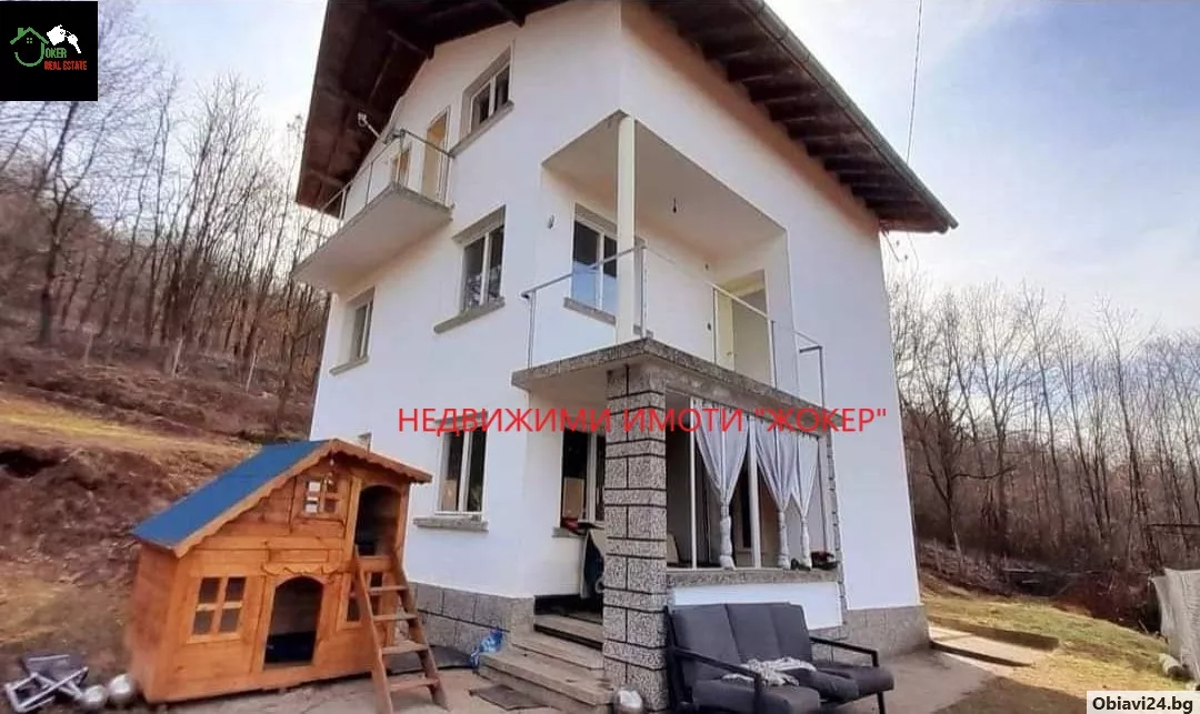 Къща в село Стойчовци - obiavi24.bg