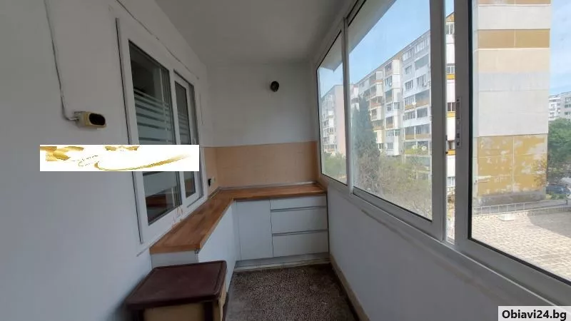 Четиристаен апартамент - obiavi24.bg