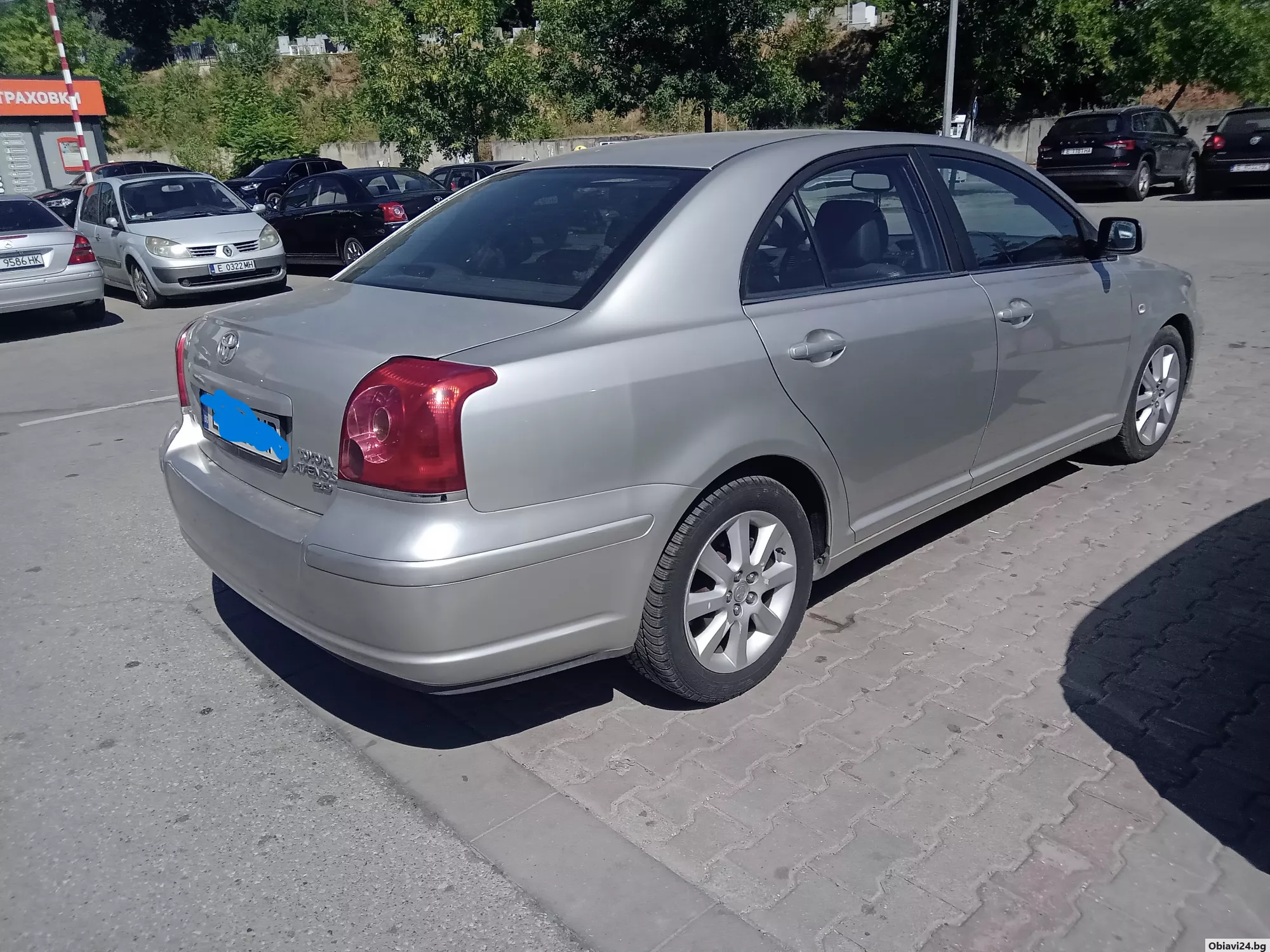 Toyota Avensis 2.0 / D4D / СЕДАН / КОЖА / АВТОПИЛОТ - obiavi24.bg