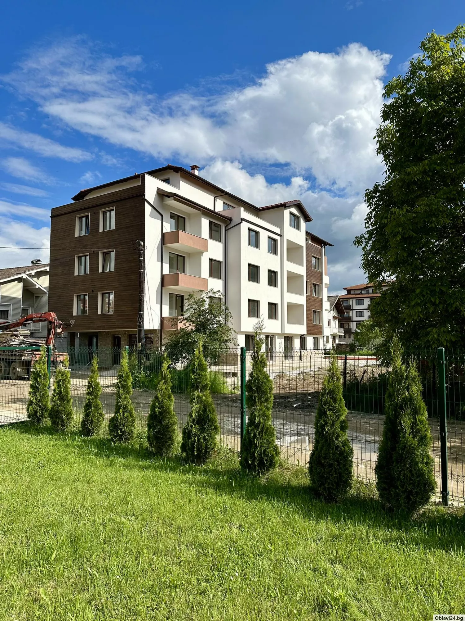 Апартаменти и къщи във Велинград - obiavi24.bg