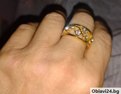 Искрящ пръстен в 18 К - obiavi24.bg