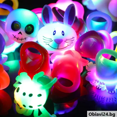 Малки светещи в 4 цвята играчки тип пръстен комплект от 9 броя - obiavi24.bg